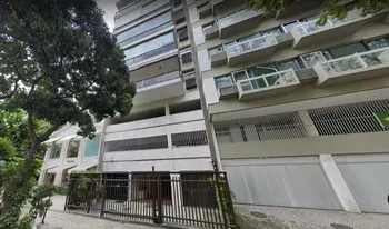 Condomínio Do Edifício Residêncial Maison Magdalen em Rio de Janeiro