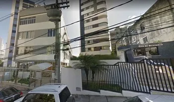Condomínio Do Edifício Residêncial Oito De Dezembro em Salvador