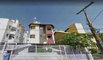 Imagem do Condomínio Do Edifício Residêncial Praia De Zimbros em Florianópolis
