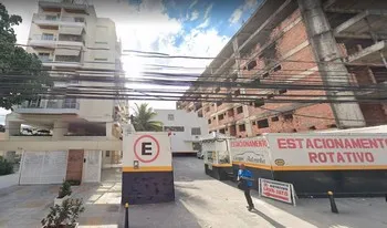 Condomínio Do Edifício Residêncial Tirol em Rio de Janeiro