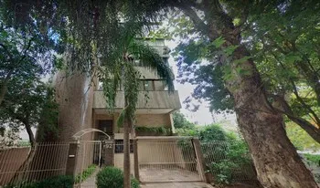 Condomínio Do Edifício Residêncial Travessa Da Saúde em Porto Alegre