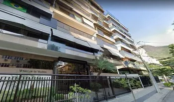 Condomínio Do Edifício Residêncial Varandas De Valença em Rio De Janeiro