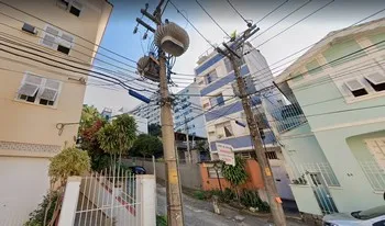 Condomínio Do Edifício Rua Vitorio Da Costa 84a em Rio De Janeiro