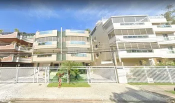 Condomínio Do Edifício Santo Antônio De Pádua em Rio De Janeiro