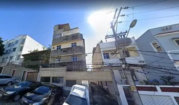 Condomínio Do Edifício Sito Na Rua Chaves De Faria, N 378 E 378 Fundos em Rio De Janeiro