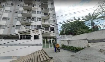 Imagem do Condomínio Do Edifício Suítes Do Bairro Chic em Niteroi