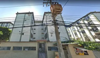 Condomínio Do Edifício Tres Pinheiros em Rio De Janeiro
