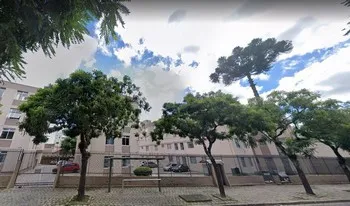 Condomínio Do Núcleo Residêncial Avenida em Curitiba