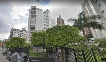 Condomínio E Edifício Lamelas Ix E X em São Paulo