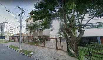 Condomínio Ed. Nice em Porto Alegre