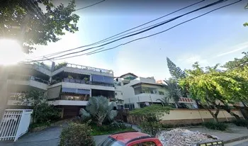 Condomínio Ed. Residêncial Mar Azul em Rio De Janeiro