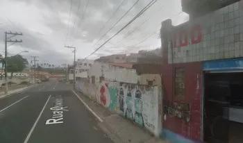 Condomínio Alexandre Kruschewsky Sarno em Salvador