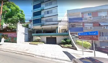 Condomínio Almanara em Porto Alegre