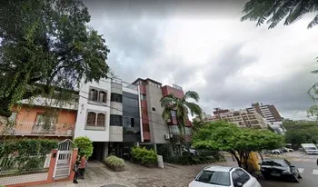 Condomínio Amelles em Porto Alegre