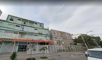 Condomínio Anelise em Porto Alegre