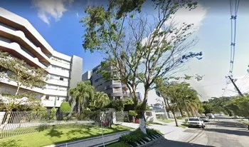 Condomínio Antuerpia em Curitiba