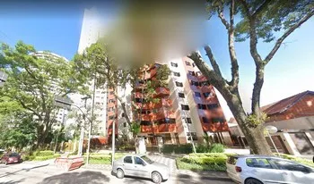 Condomínio Antuerpia em Curitiba