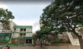 Condomínio árvoredo em Porto Alegre