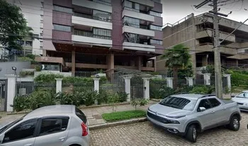 Condomínio Athens Village em Porto Alegre