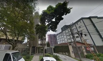 Condomínio Bahia Blanca em Curitiba