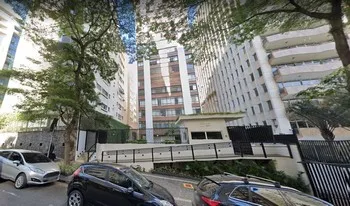 Condomínio Bernardo Serson em São Paulo