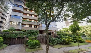 Condomínio Biarritz em Porto Alegre