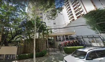 Condomínio Biarritz em São Paulo