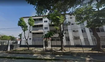 Condomínio Bloco Trinta E Oito em Rio De Janeiro