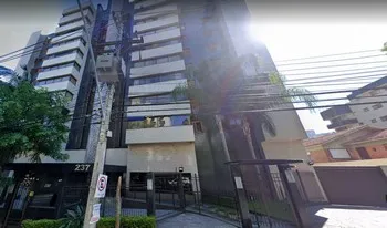 Condomínio Boulevard Des Etoiles em Porto Alegre