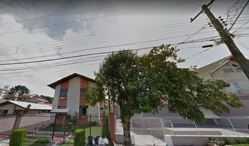 Condomínio Cairu em Curitiba