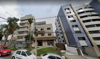 Condomínio Canadian em Curitiba