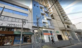 Condomínio Carlos Eduardo De Leão em Curitiba