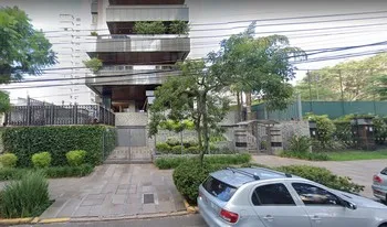 Condomínio Carlos Trein Filho em Porto Alegre