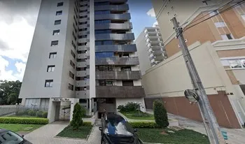 Condomínio Casa Bella em Curitiba
