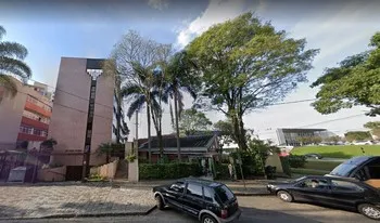 Condomínio Casa Nobre em Curitiba