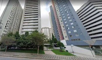 Condomínio Casa Real em Curitiba