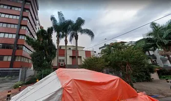 Condomínio Cascais em Porto Alegre