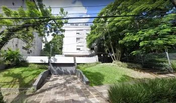 Condomínio Casemiro De Abreu em Porto Alegre
