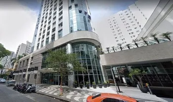 Condomínio Centro Empresarial Glaser em Curitiba