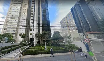 Condomínio Centro Medico Peixoto Gomide em São Paulo