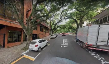 Condomínio Centro Profissional Barão Do Rio Branco em Porto Alegre