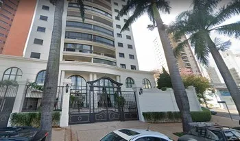 Condomínio Chateau Du Parc em São Paulo