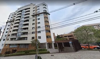 Condomínio Chateau Lake Louise em Curitiba