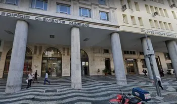 Condomínio Clemente Mariani em Rio De Janeiro