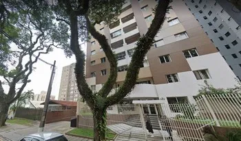 Condomínio Clermont Ferrand em Curitiba
