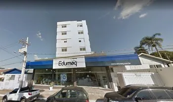 Imagem do Condomínio Comercial E Residêncial Da Rua Carlos Egger, N 1356 em Farroupilha