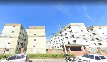 Condomínio Conj Residêncial Carlos Ludwig Luck em Curitiba