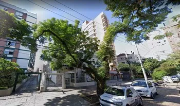 Condomínio Costa Itapema em Porto Alegre