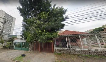Condomínio Daniela em Porto Alegre