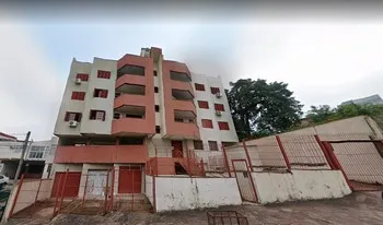 Condomínio De Utra em Porto Alegre
